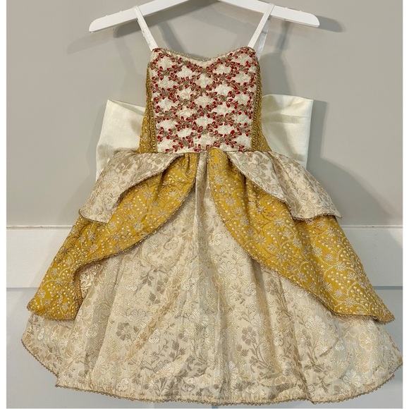 Girl’s Oh Shana Dress 4T Gold White - Picture 2 of 7